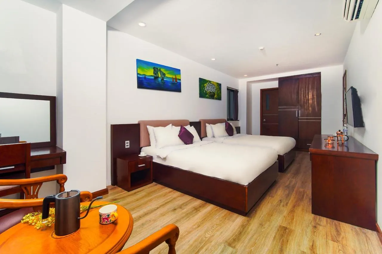 Golden Sun Hotel & Apartment 岘港