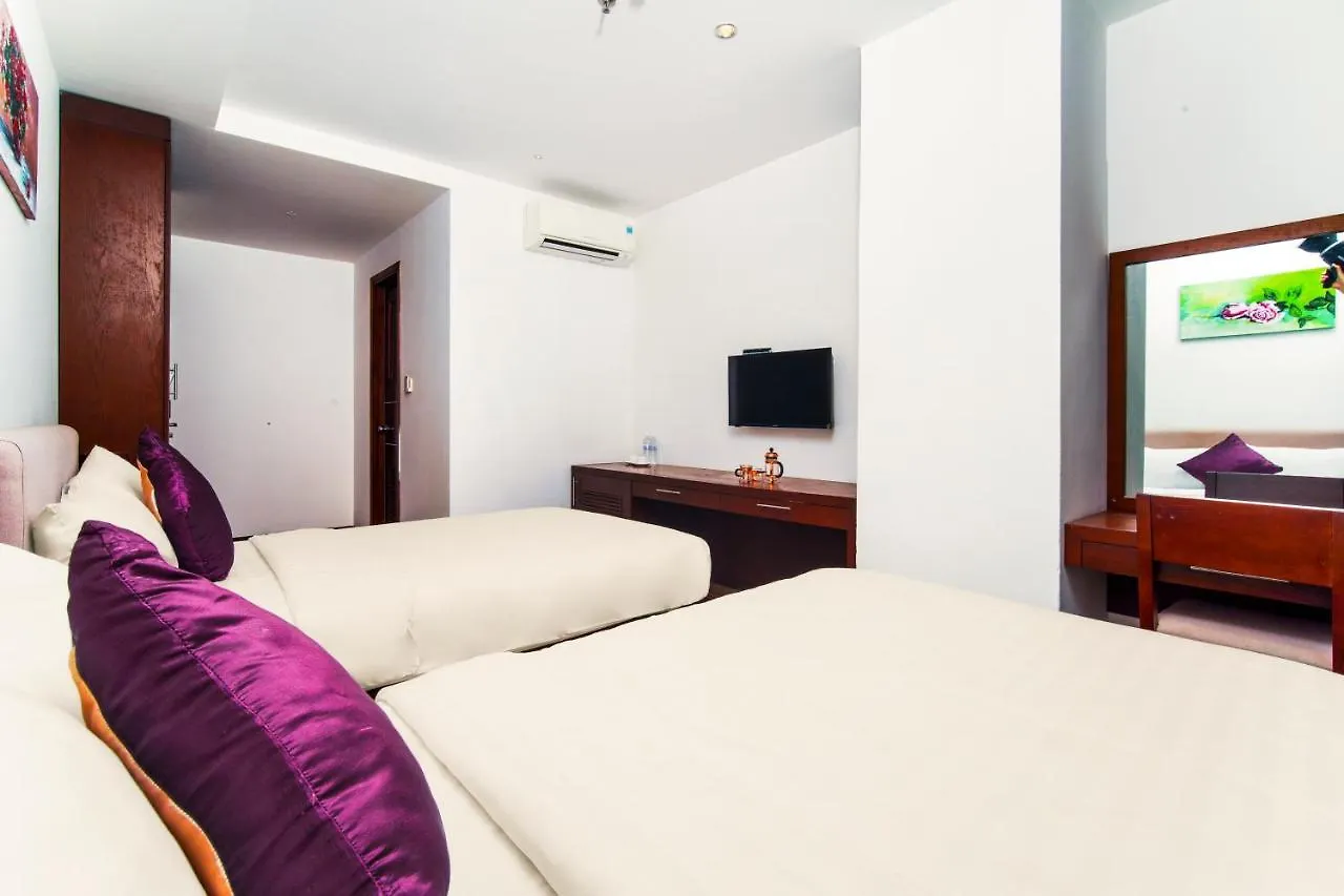 Golden Sun Hotel & Apartment 岘港 4*,  越南