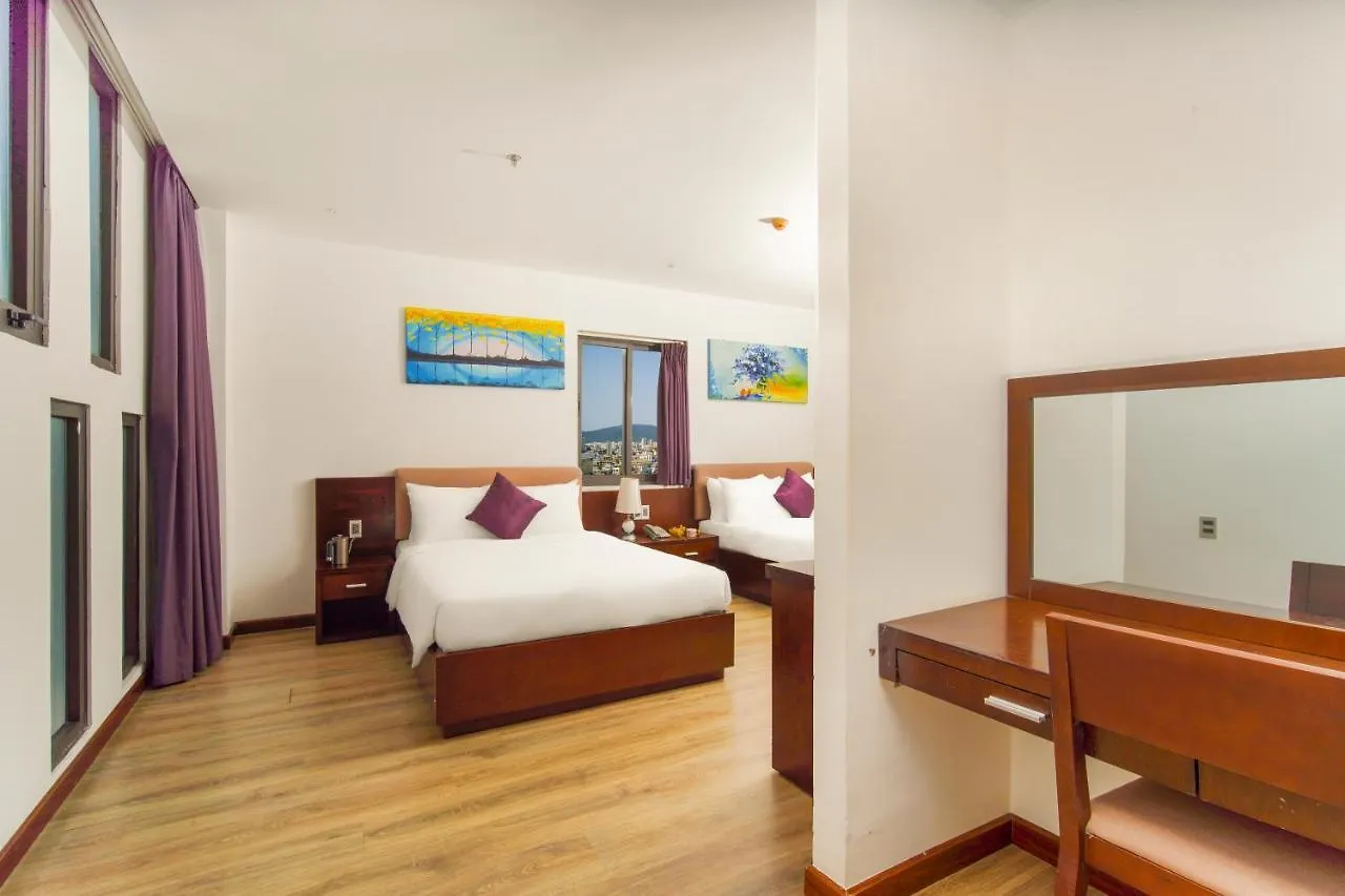 Golden Sun Hotel & Apartment 岘港