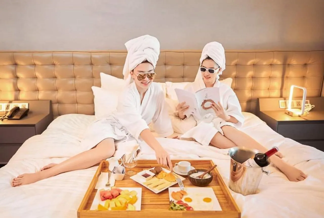 Golden Sun Hotel & Apartment 岘港